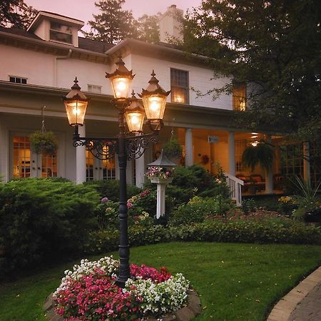 Brockamour Manor Bed And Breakfast Niagara-on-the-Lake Екстер'єр фото